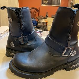 Milwaukee Zip-up Leather Motorcycle Boots, Size 9D